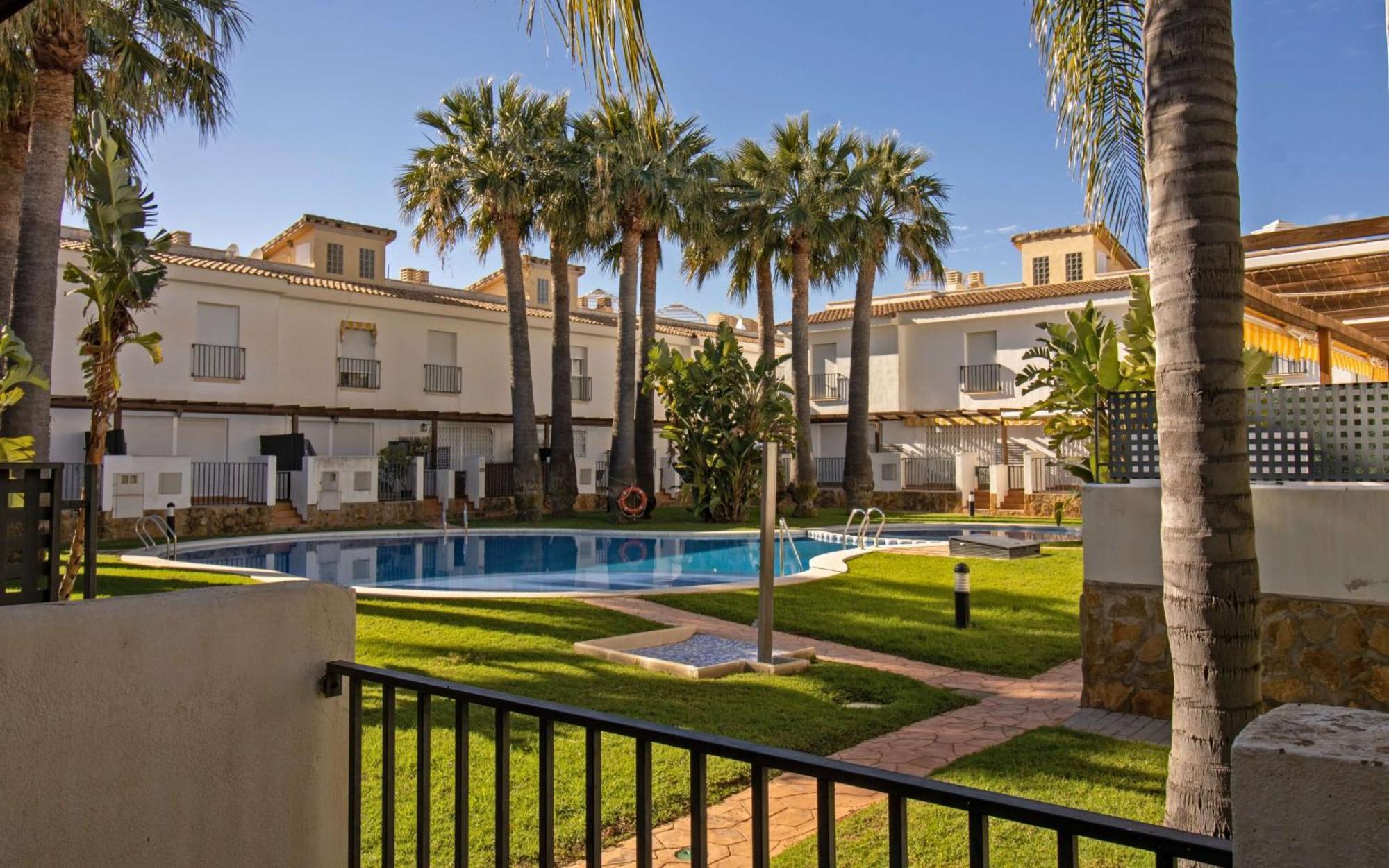 Adosado Con Jardin Y Piscina Palm Beach 86 Albert Villas Alcoceber Exterior photo